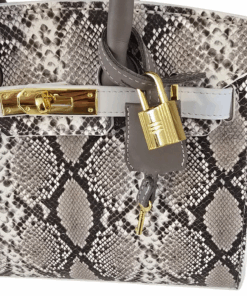 Alternative view of Mallory 2702