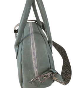 Alternative view of Gina 2708