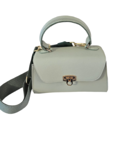 Alternative view of Ellen 2733